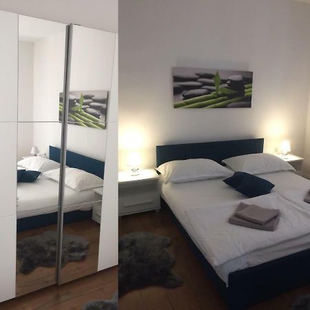 Bond With Private Parking Apartment Zadar Bagian luar foto