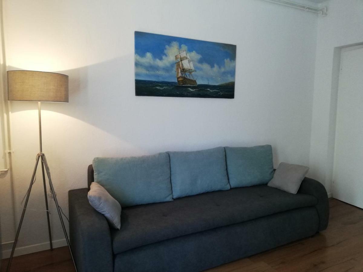 Bond With Private Parking Apartment Zadar Bagian luar foto